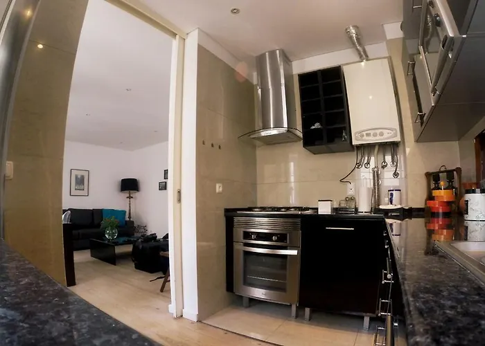 Triplex With Garage - Praca Flores Apartament