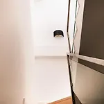Apartamento Triplex With Garage - Praça Flores Lisboa
