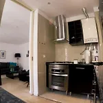 Triplex With Garage - Praça Flores Apartamento